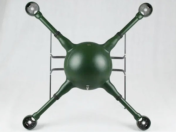 在冬季，应该如何存放无人机